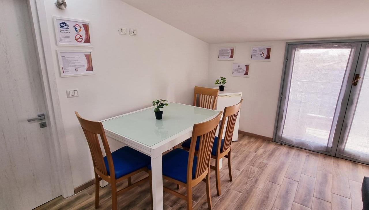 Guest Holiday Mandra 12 E 13 Reggio Emilia Exterior photo